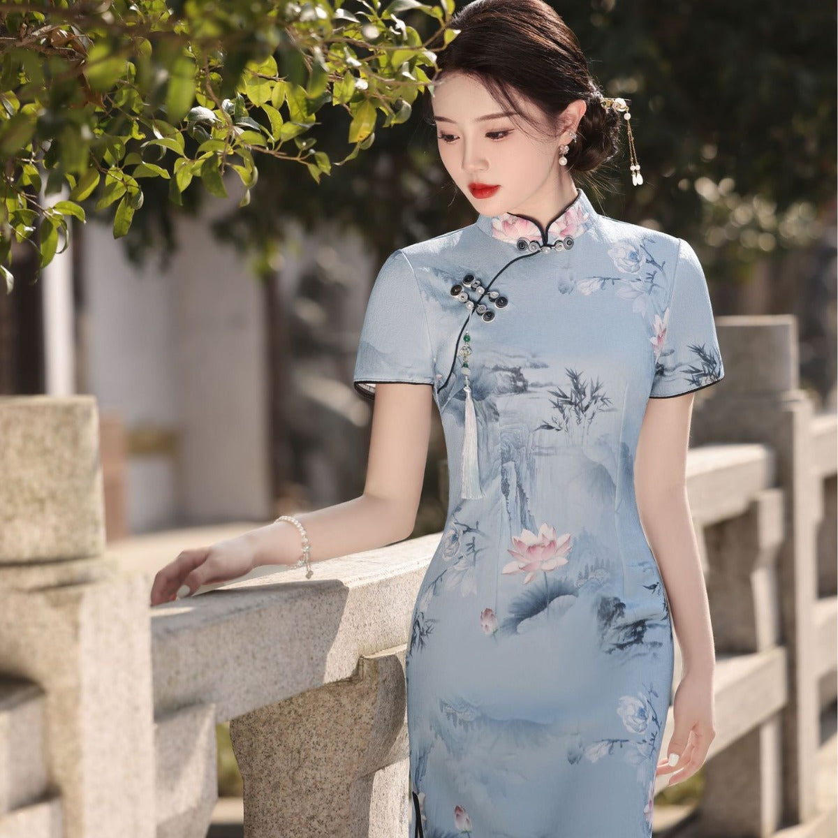 Traditional Chinese dress