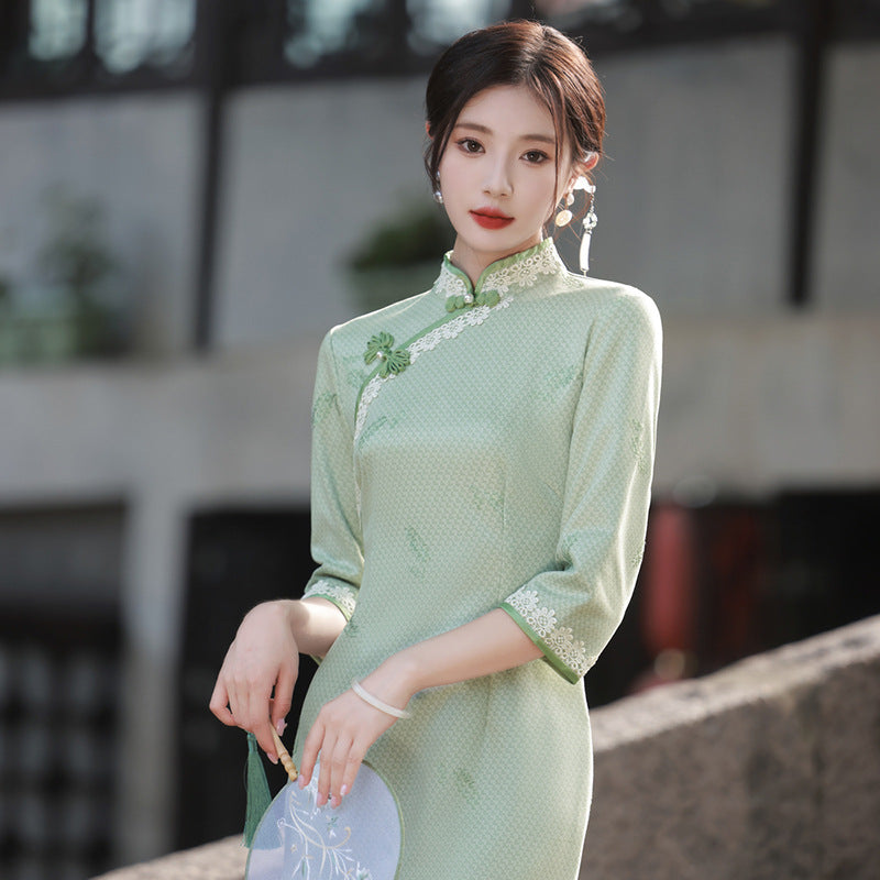 Vintage Chinese style autumn dress